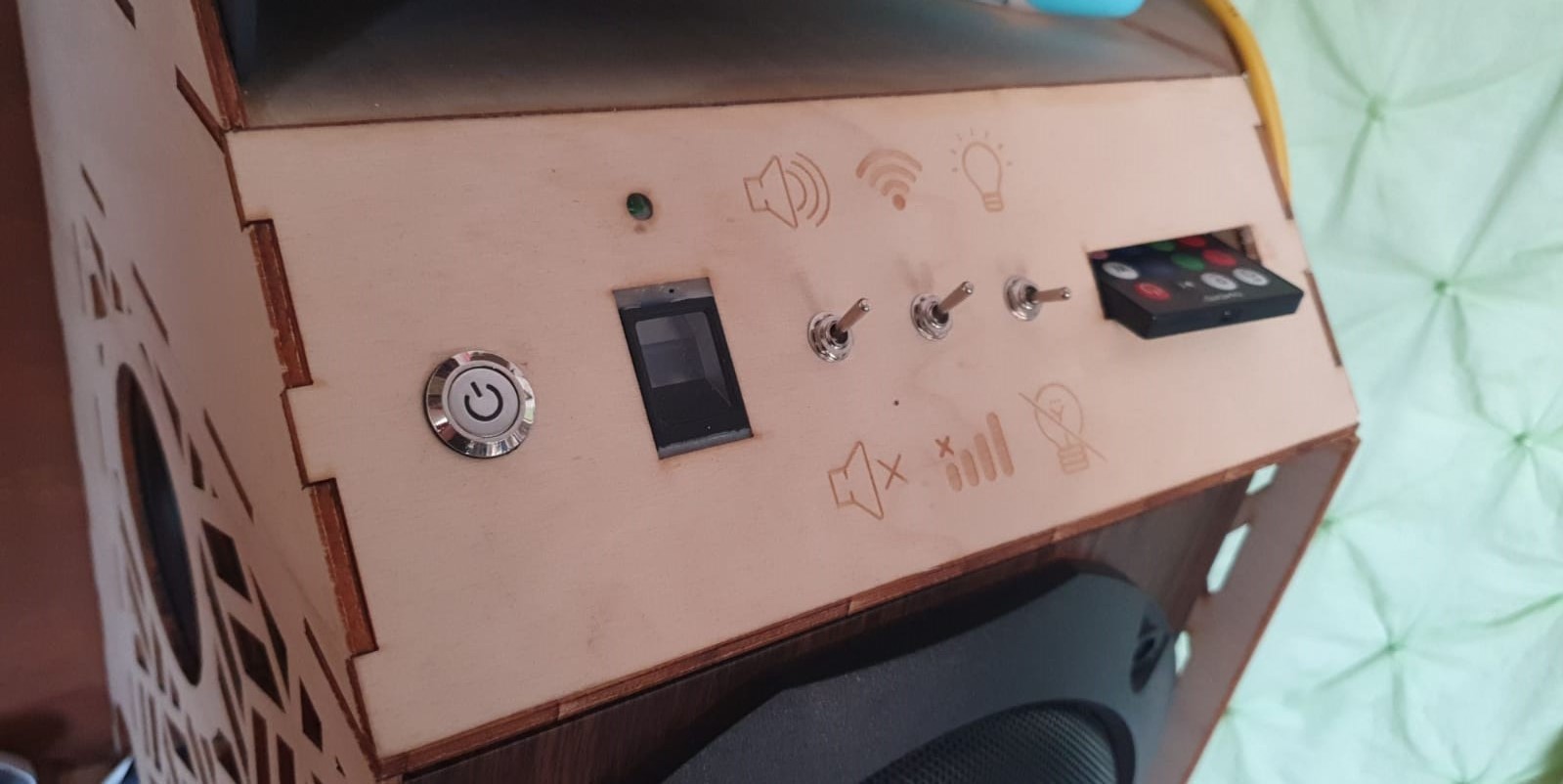 Tinkering Projects - TopDesk Control Box
